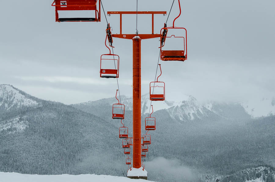 An empty chairlift at Manning Park Resort